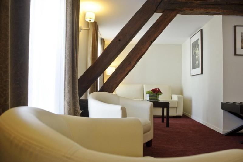 Hotel Burgevin Sully-sur-Loire Esterno foto